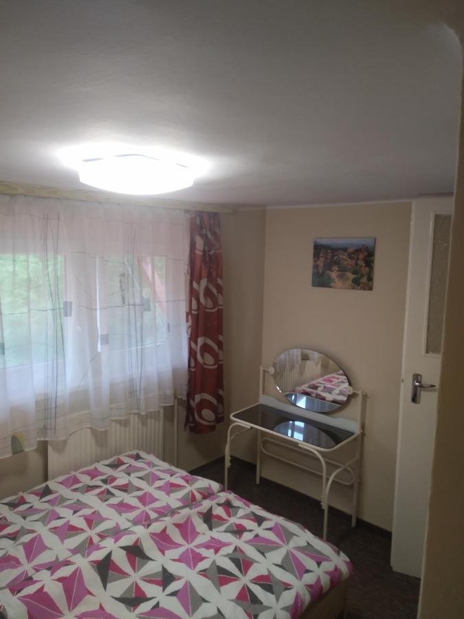 Twins House - Dorka Апартаменти